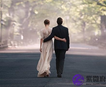 八字看哪些男人有钱却不花心