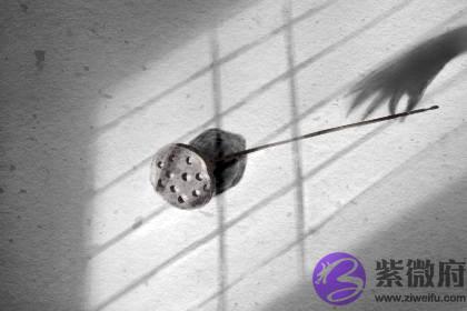 五行缺火的女人姻缘差 无夫缘