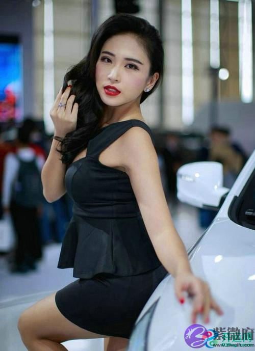 天生很妩媚的八字,哪些人的八字很妩媚?