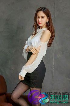 女命生辰正官坐桃花是什麽意思?