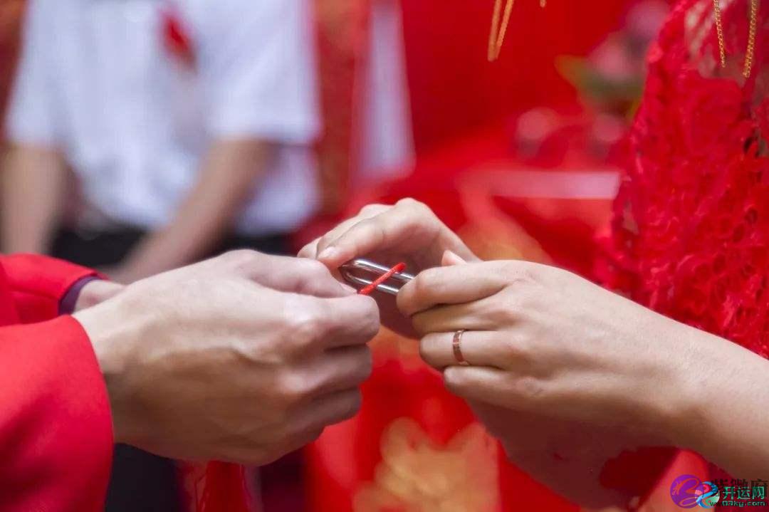 八字测正缘出现的年份,八字看哪类女命有好姻缘