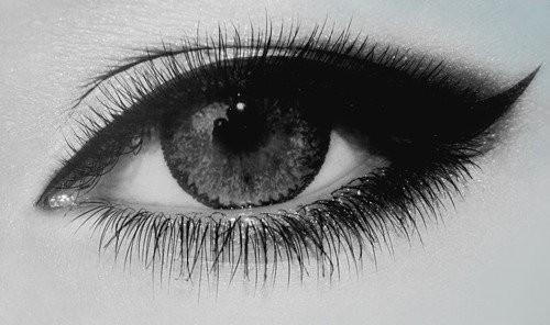 「易眼识人」骗子的生辰都长啥样？