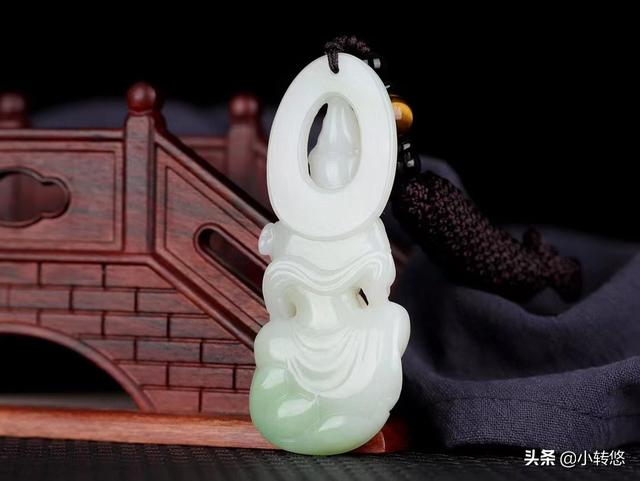 牛气冲天，寓意扭转乾坤 事业上大展宏图，生活旺上加旺