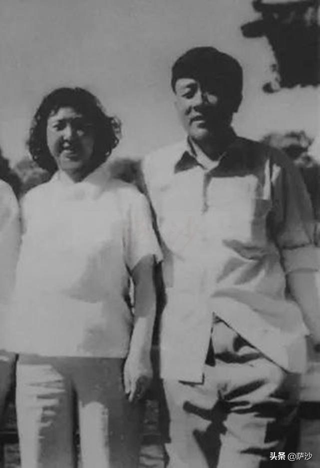 末代皇帝究竟有多少个女人？他最喜欢谁？1922年12月1日溥仪大婚