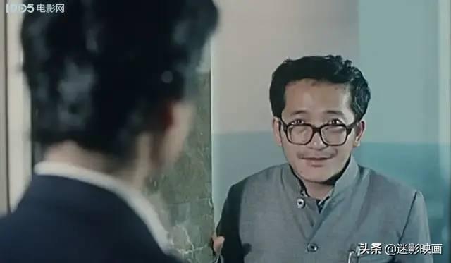 32年前的讽刺喜剧神作，中国特色的黑色幽默，尺度放今天没法拍