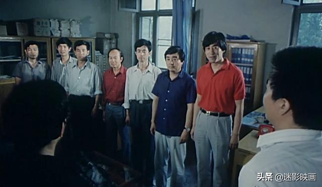 32年前的讽刺喜剧神作，中国特色的黑色幽默，尺度放今天没法拍