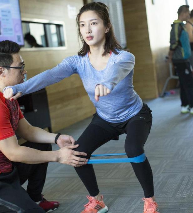 俗语“瘦而露骨人多难,走步如雷命多舛”,瘦人一定命运多舛吗?