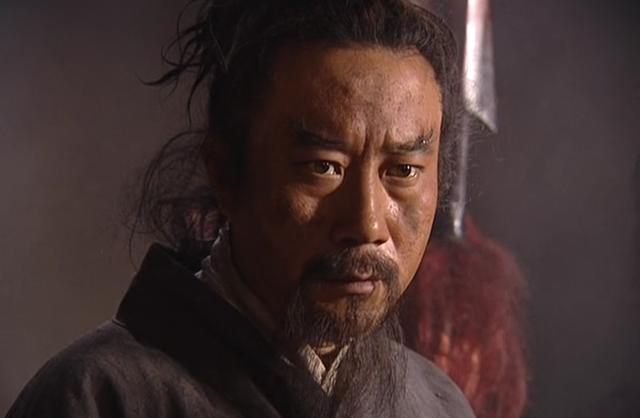 宋江题反诗在前，黄文炳举报在后，为什么反骂举报人是卑鄙小人？