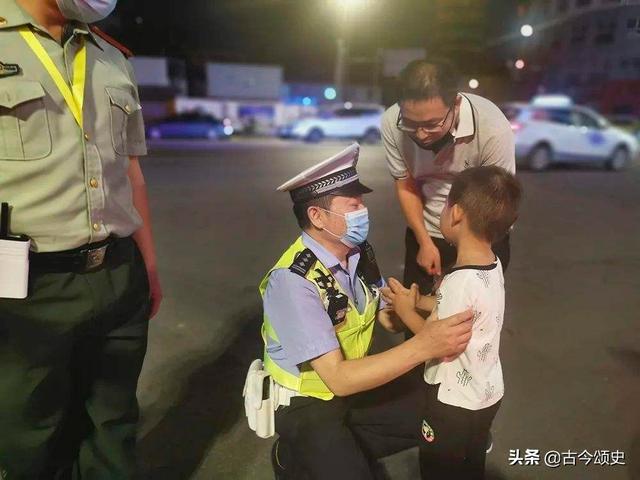 2018年四川七旬@￥老汉家中死亡，小孩：昨天就有人预言他会死