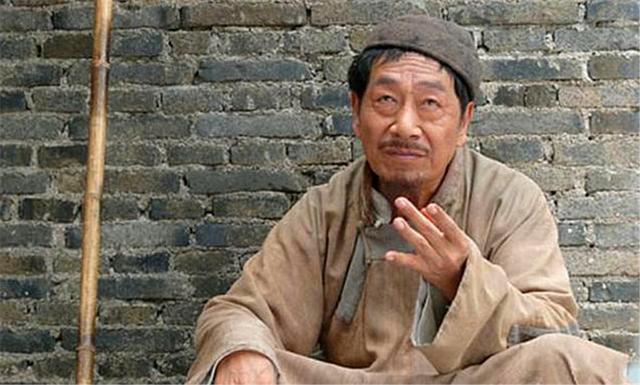 @￥先生不认识你，为何还能知道你的情况？归根结底还是套路