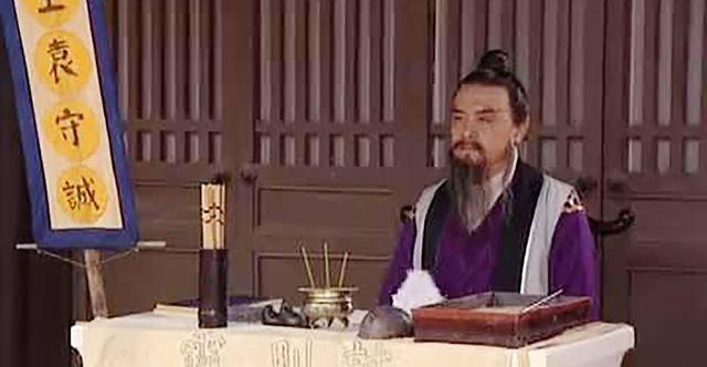 @￥先生不认识你，为何还能知道你的情况？归根结底还是套路