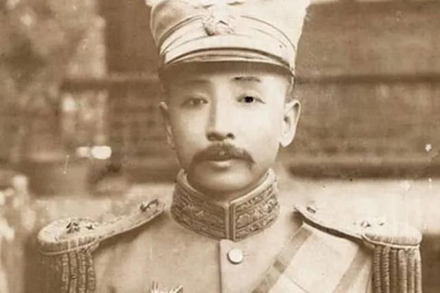 东北王张作霖一一妻妾成群，家庭和睦