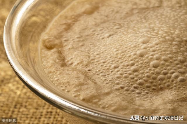 面包制作中的酸面团配方，天然酵母不止葡萄种，还有两种也很常用