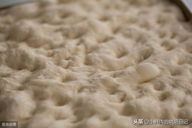 面包制作中的酸面团配方，天然酵母不止葡萄种，还有两种也很常用