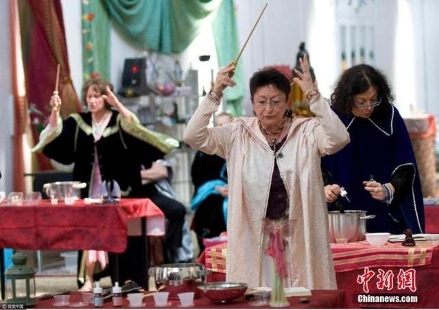 塔罗牌@￥，帮找对象还是骗金钱流量？
