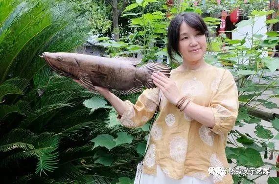 草帽哥“玩物有志”——记肖成传奇人生艺术收藏之路