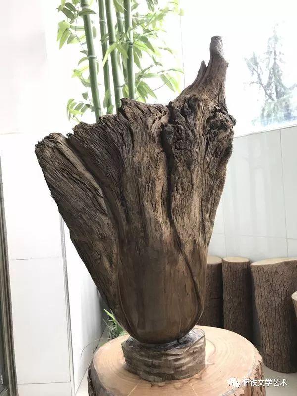 草帽哥“玩物有志”——记肖成传奇人生艺术收藏之路