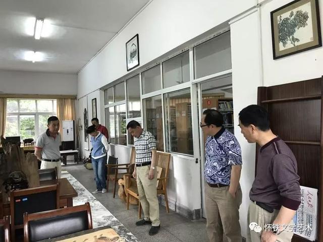 草帽哥“玩物有志”——记肖成传奇人生艺术收藏之路
