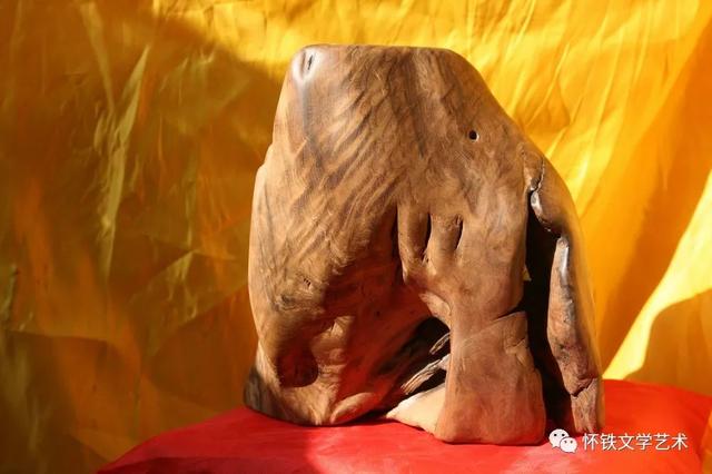 草帽哥“玩物有志”——记肖成传奇人生艺术收藏之路