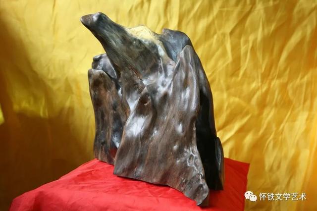 草帽哥“玩物有志”——记肖成传奇人生艺术收藏之路