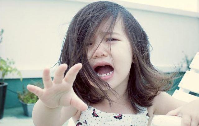 11岁的女孩，众人都说是仙女下凡，@￥先生却说她是童子命！