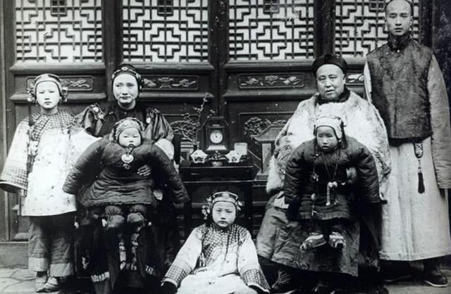 清代怪谈之拆字@￥