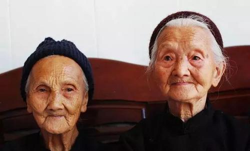 《易经》算出生命周期：人到中年需要“知天命”，注意这2个岁数
