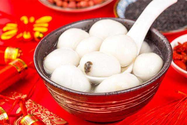 正月十五元宵节,记住传统“1吃2拜3不碰4要做”,为家人祈福安康