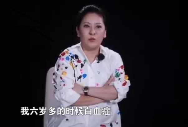 七位逆天改命的女星：一位从老鸨变制片人，两位做过舞女