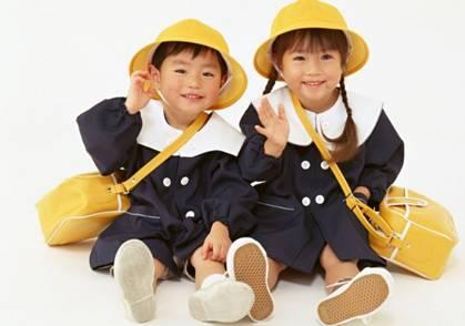 汉字有生命——比；“君子周而不比，小人比而不周”是什么意思？