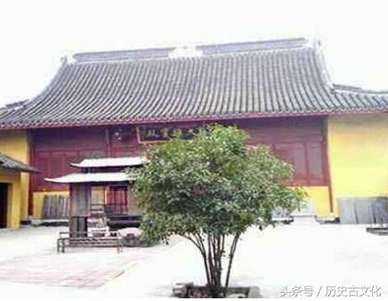 此女就一普通人，@￥先生却说：你定会怀上龙种，果真生了个明君
