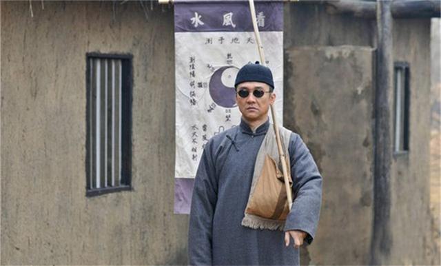 大师给乾隆@￥：大清有800年国运，您能活到80岁！乾隆：斩了