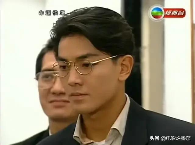 香港电影十张经典面孔，“九叔”林正英，“禁欲系”法海令人难忘
