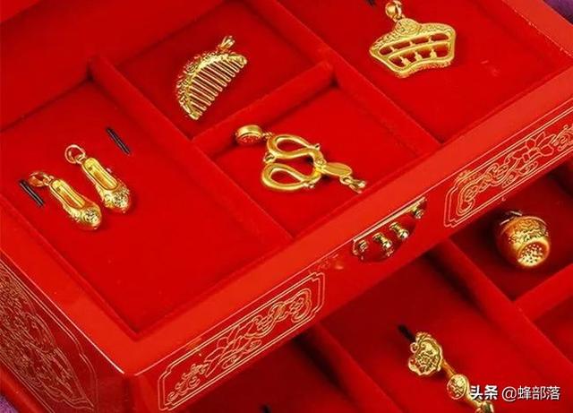 农村传统习俗：订婚又叫“发生辰”，啥意思？仪式隆重有讲究