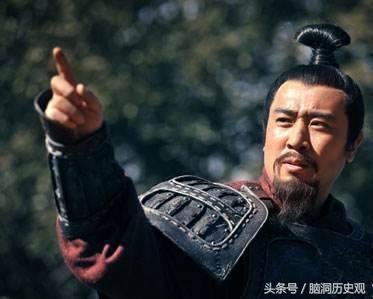 @￥先生夜观天象，给刘备一个预言，连刘备自己都不敢相信