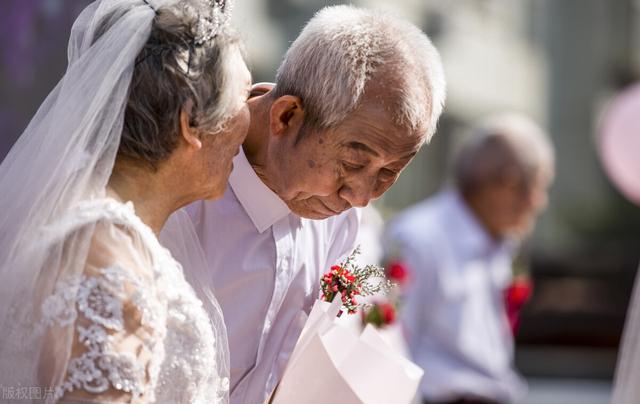 烧香祭拜时，烧几根合适？3根、6根、9根各有什么意义？