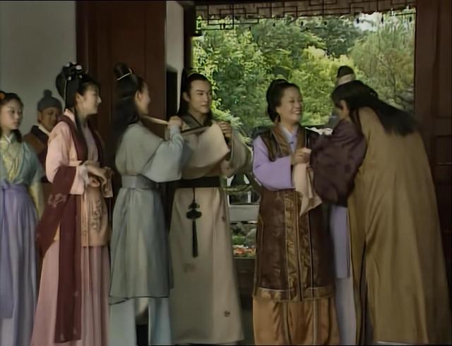 《上错》杜老爷：赚了赚了，我嫁了一个女儿却得了两个女儿女婿