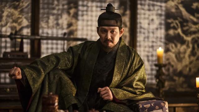 “您看这个面相，能当总统吗？”