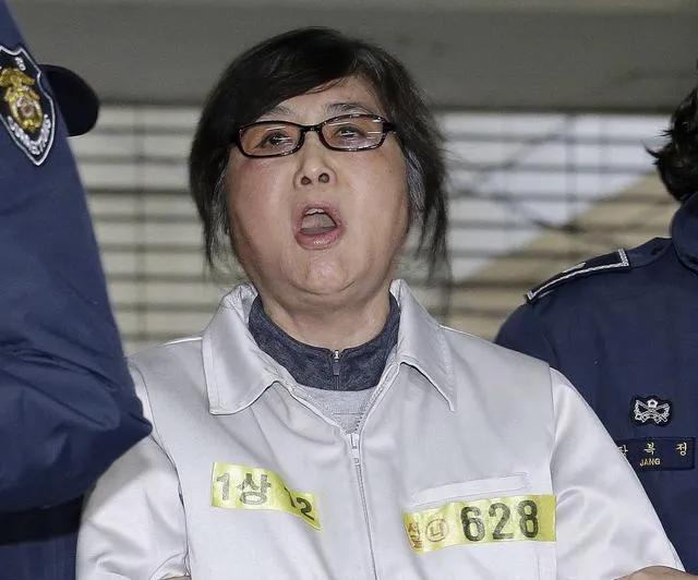“您看这个面相，能当总统吗？”