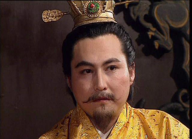 相师给曹丕@￥：能活80岁，曹丕40岁病逝前说：相师算得真准