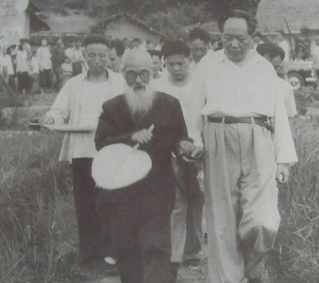 1953年，毛主席得知湖南一木匠病逝，亲自发去唁函：他曾救我一命