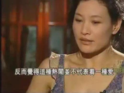 因春晚一句话，被全国观众抵制：她有多美，争议就有多大