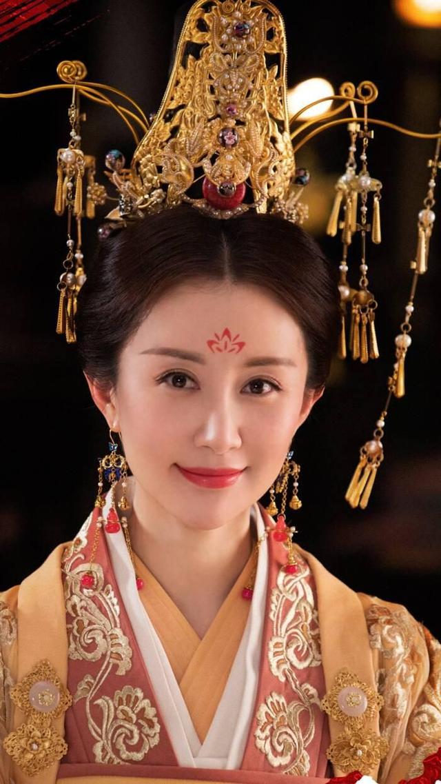 战争是什么?李世民攻克洛阳,长孙皇后祖宅惊现无名骸骨,作出回答
