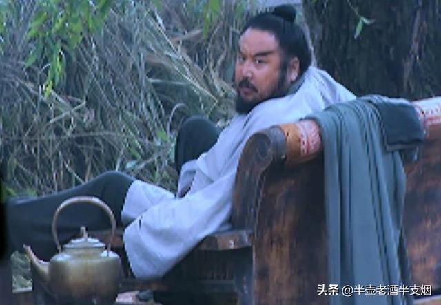 被武松痛打前，蒋门神做了一个有意思的梦，算卦先生解梦更有意思