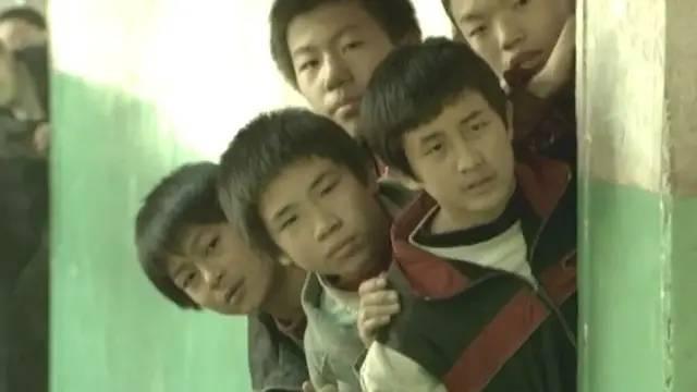 《树先生》前传，那个把王宝强捧上神坛的男人，早就站在了神坛上