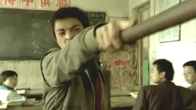 《树先生》前传，那个把王宝强捧上神坛的男人，早就站在了神坛上