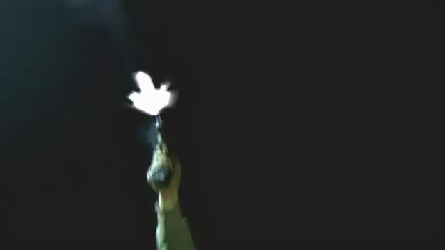 《树先生》前传，那个把王宝强捧上神坛的男人，早就站在了神坛上