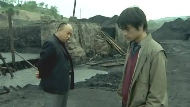 《树先生》前传，那个把王宝强捧上神坛的男人，早就站在了神坛上