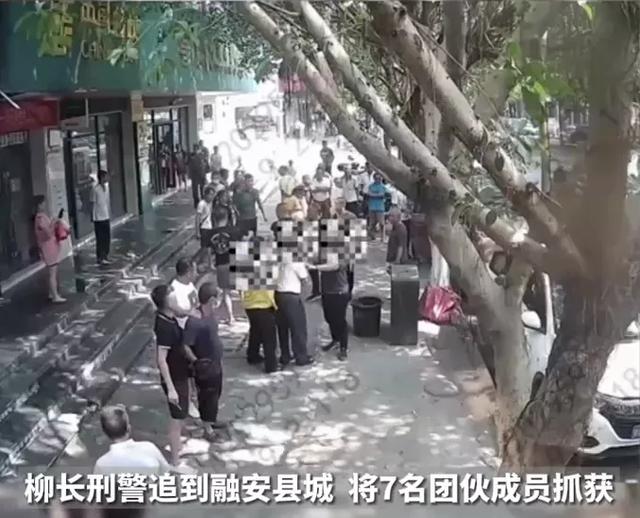 扫码后再走180步不回头，就可消灾？柳州女子操作后傻眼了