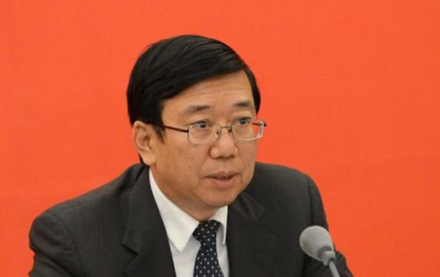 四川贪官李春城落马记——被捕时大惊失色，赶忙销毁手机里的证据